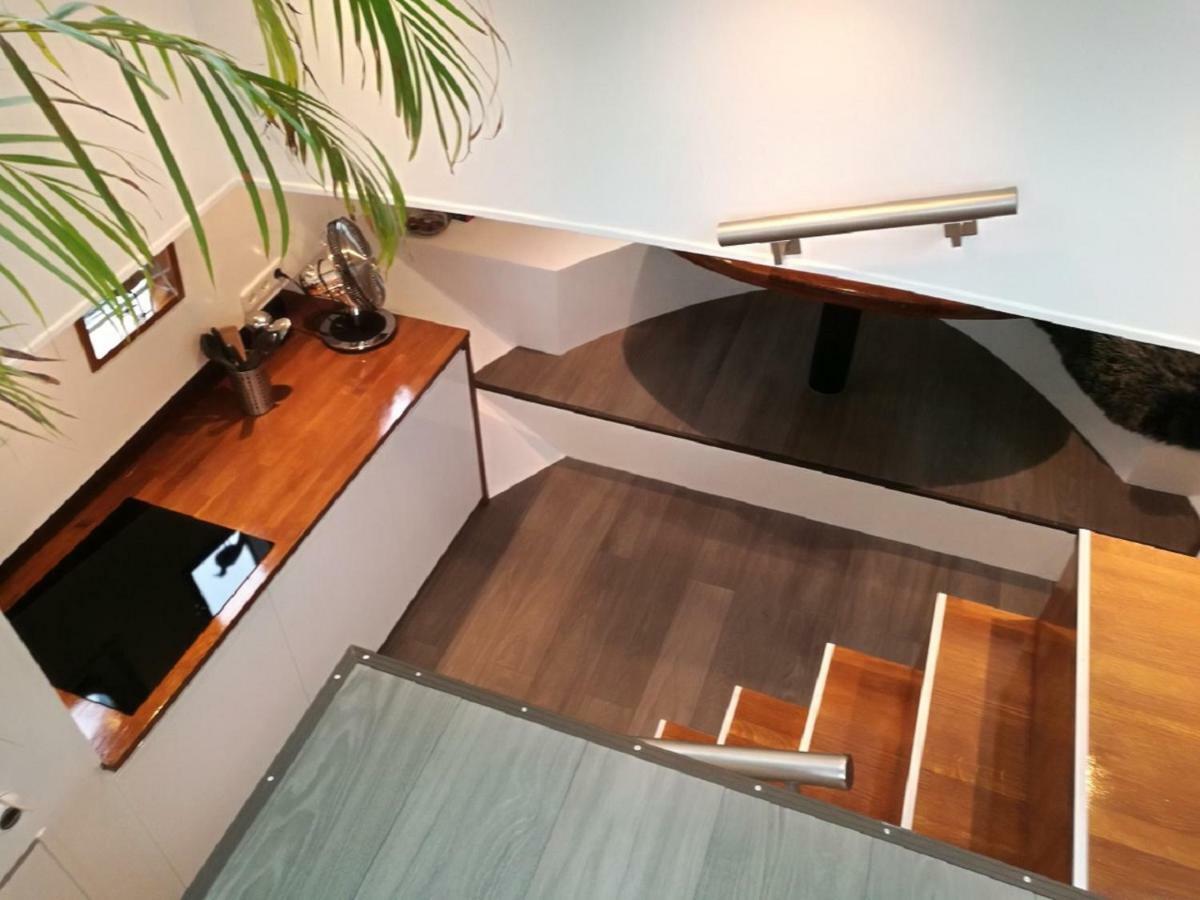 Houseboat Rose Daire Amsterdam Dış mekan fotoğraf